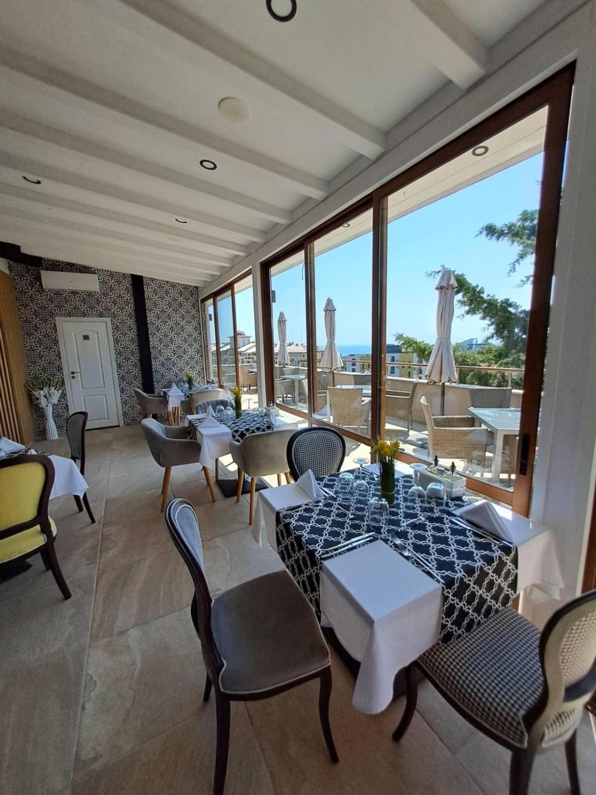 Vemara Boutique Hotel-free Parking 3* Varna