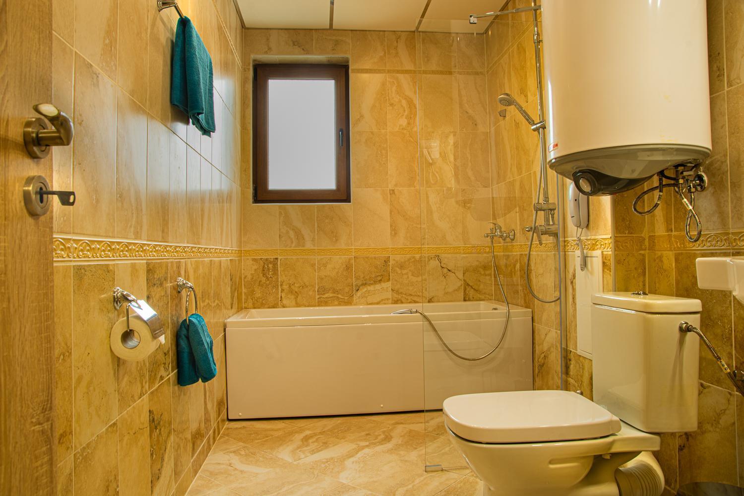 Vemara Boutique Hotel-free Parking