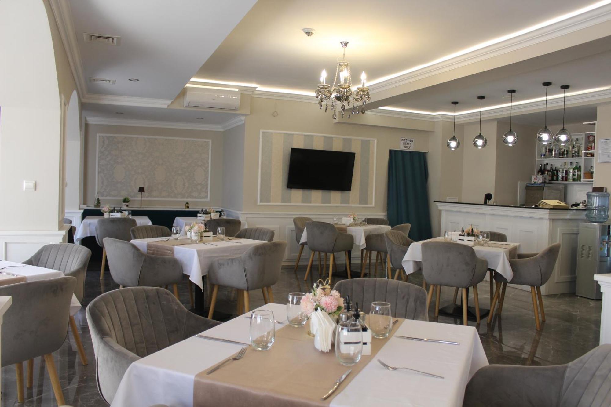 Hotel Vemara Boutique Hotel-free Parking Varna